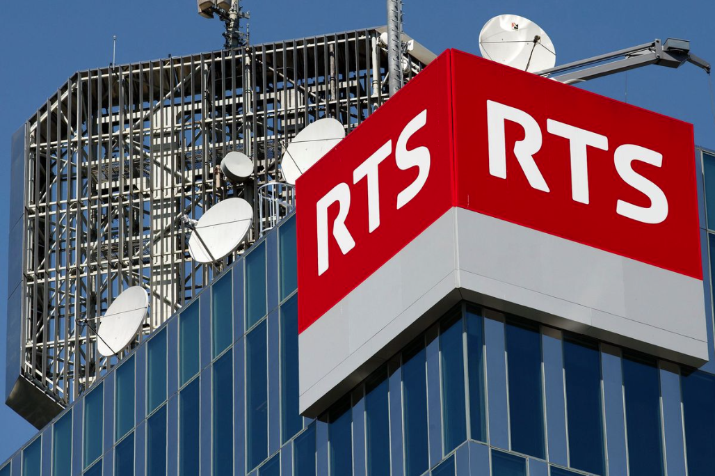 Beitrag in Sendung Mise au Point auf RTS: «Naturisme : cachez ces corps»
